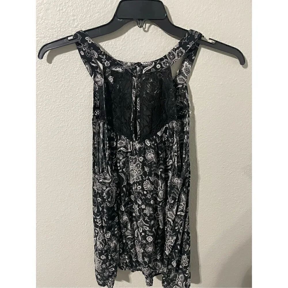 ❤️Torrid Challis Lace Trim Tank - Picture 4 of 4